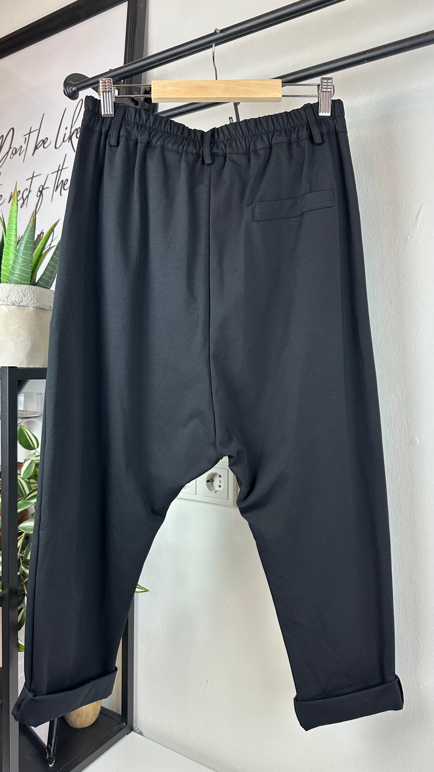 Baggy mit Bundfalten
