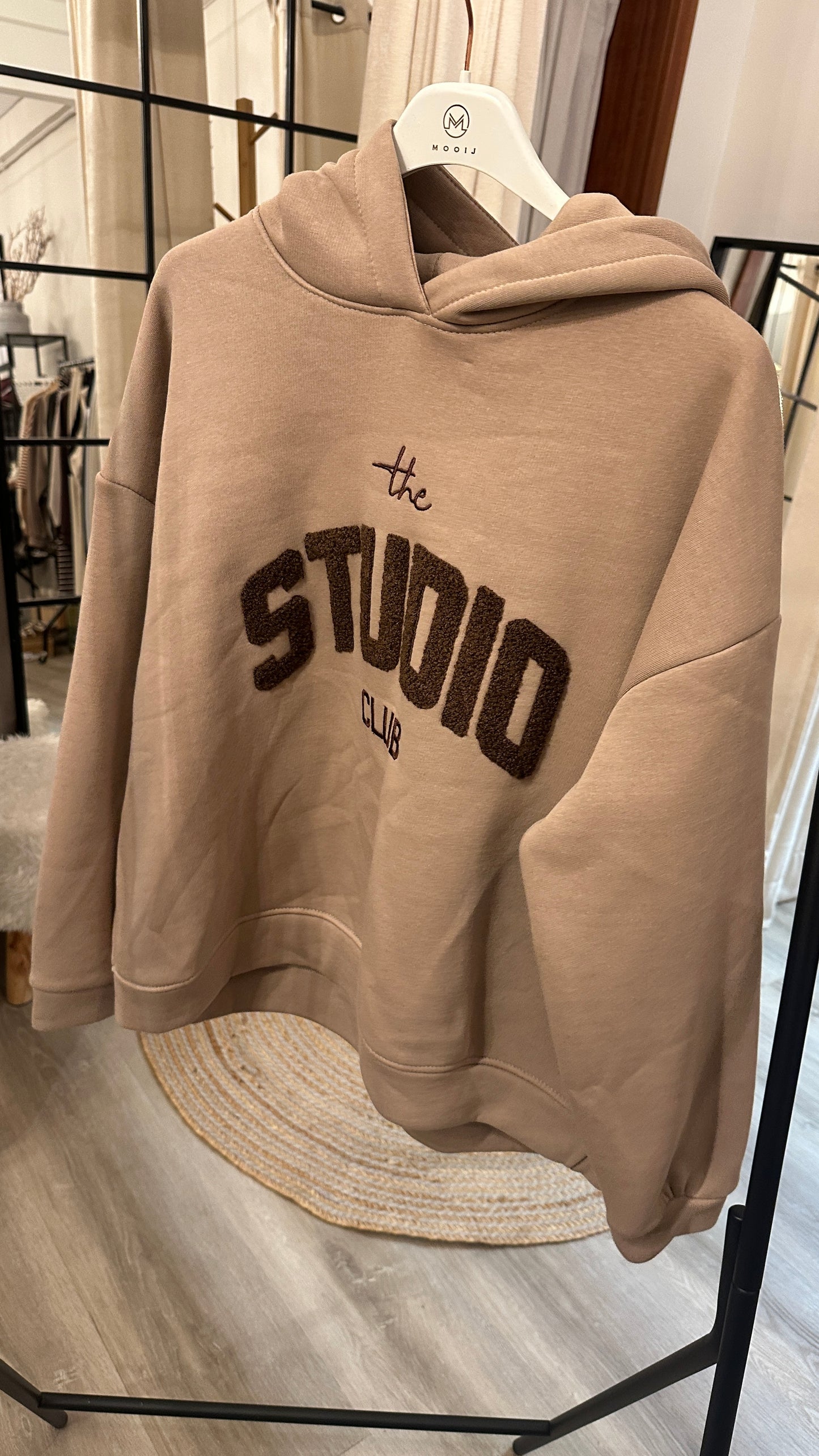 Hoodie The STUDIO Club