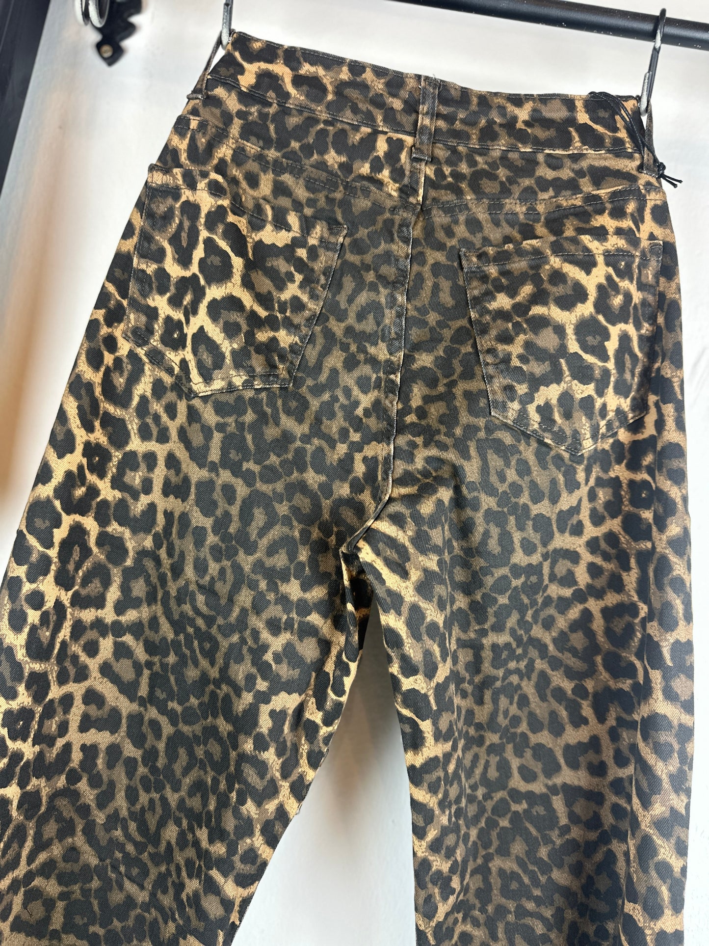 Widelegjeans Leo