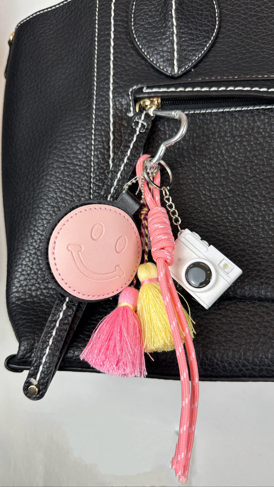 Taschenanhänger Camera Smiley
