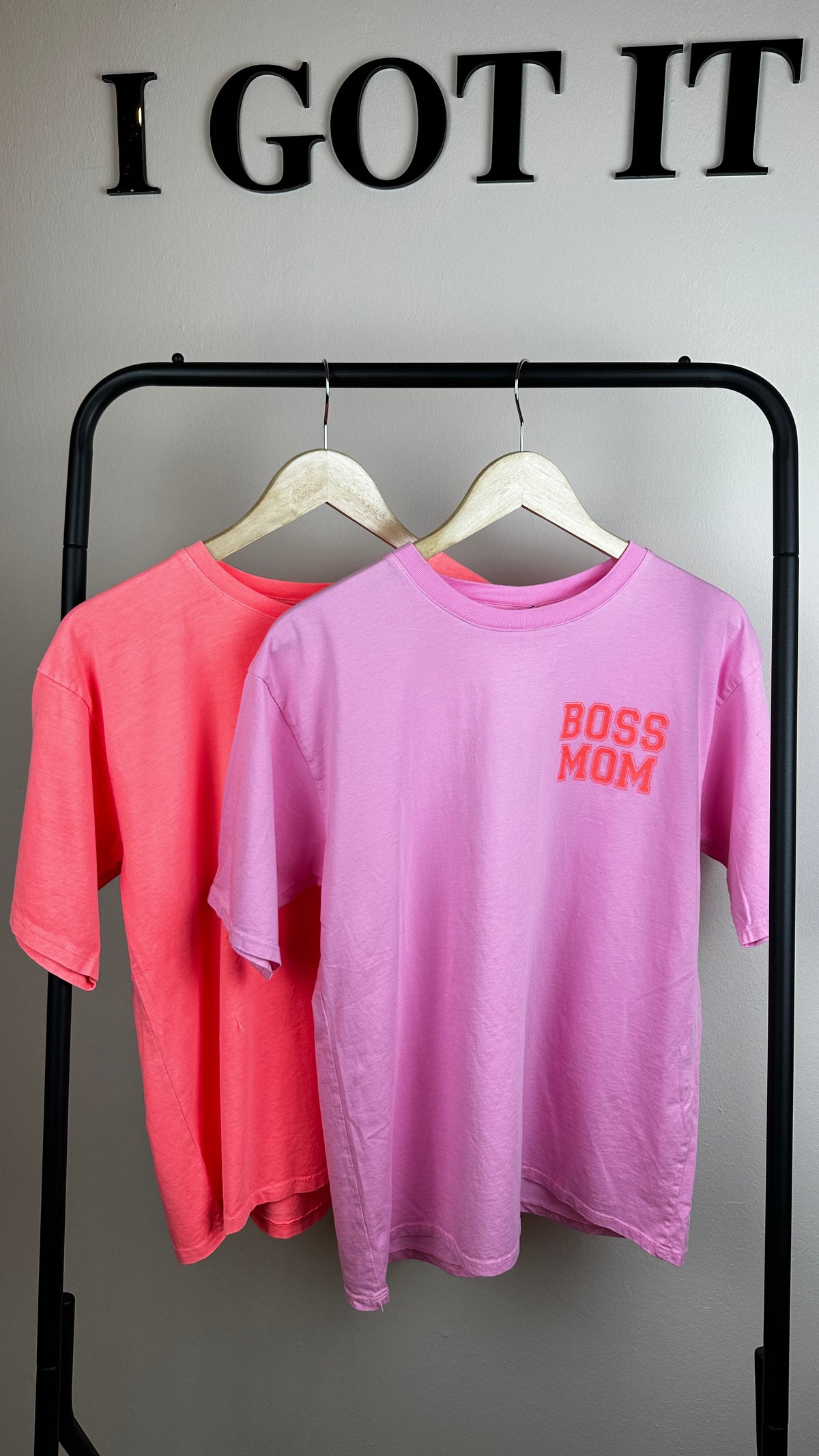 T-Shirt BOSS MOM