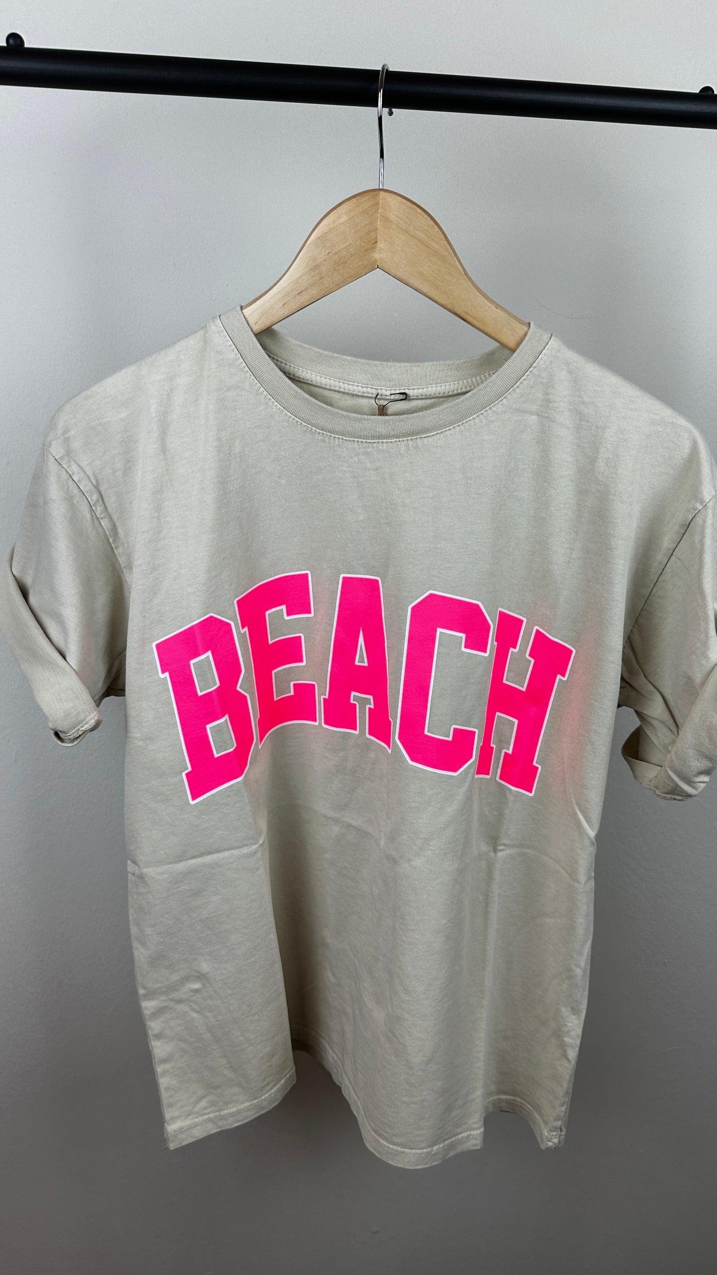 BEACH T-Shirt