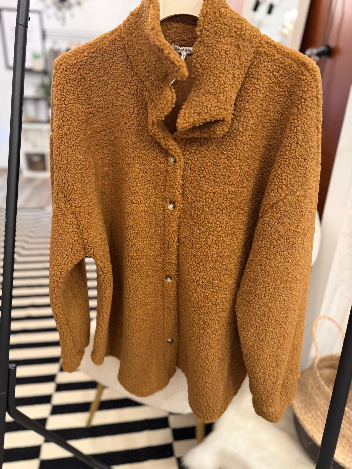 Teddy Hemdjacke ICONIC Club