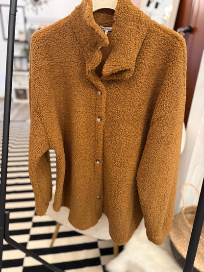 Teddy Hemdjacke ICONIC Club