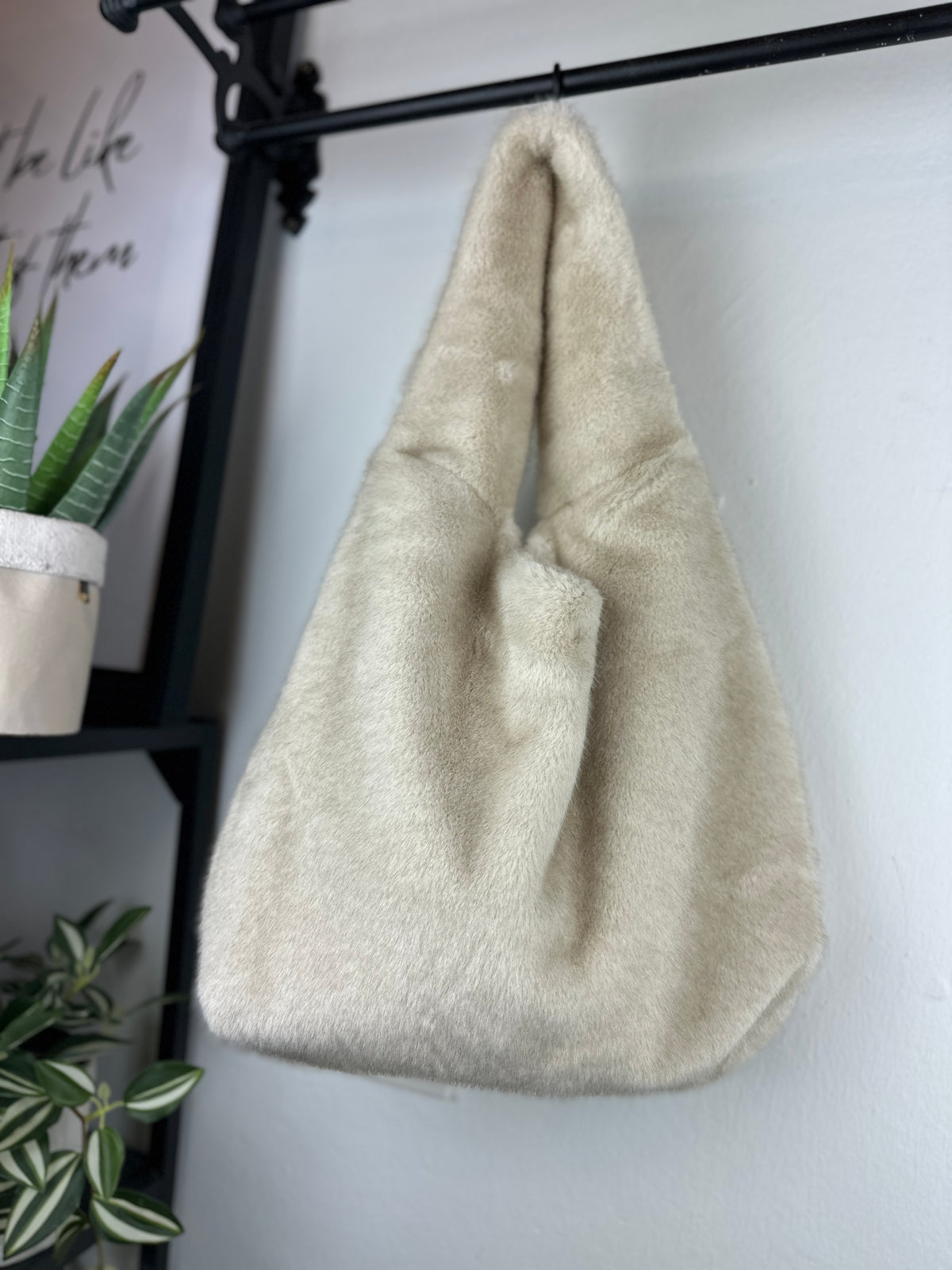 Fakefur Felltasche