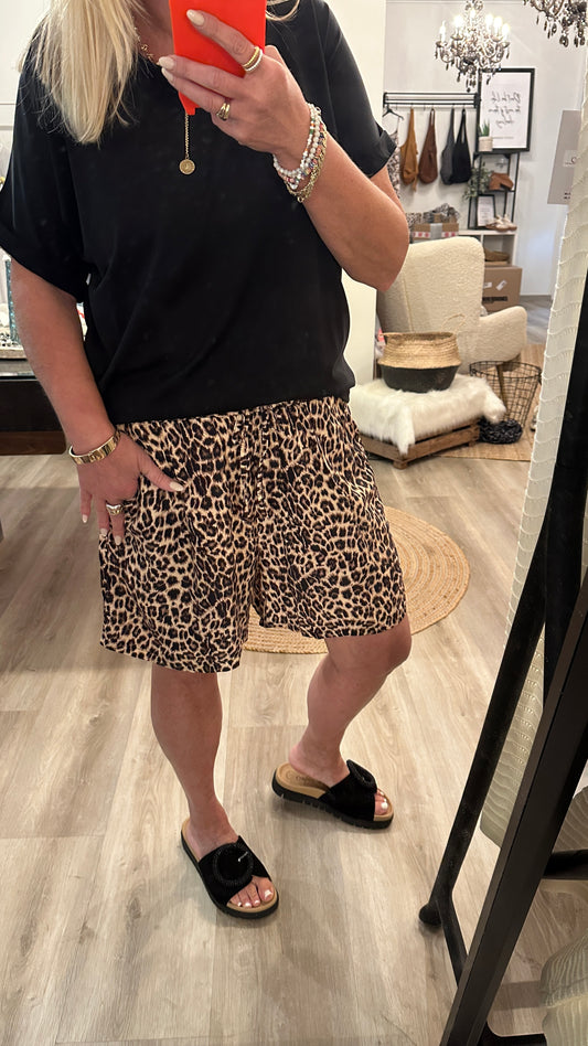 Leo Viskoseshorts