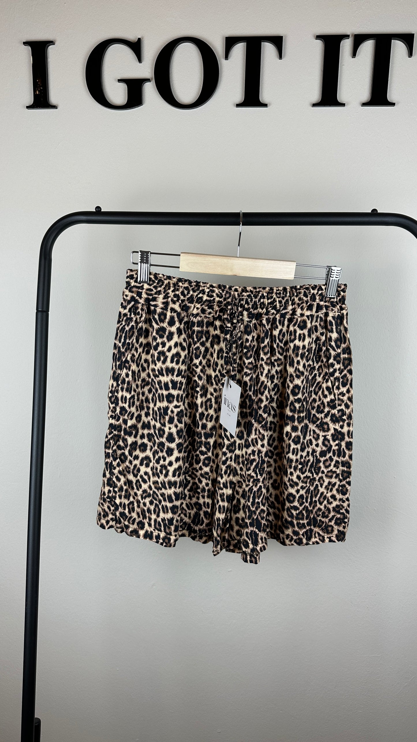 Leo Viskoseshorts