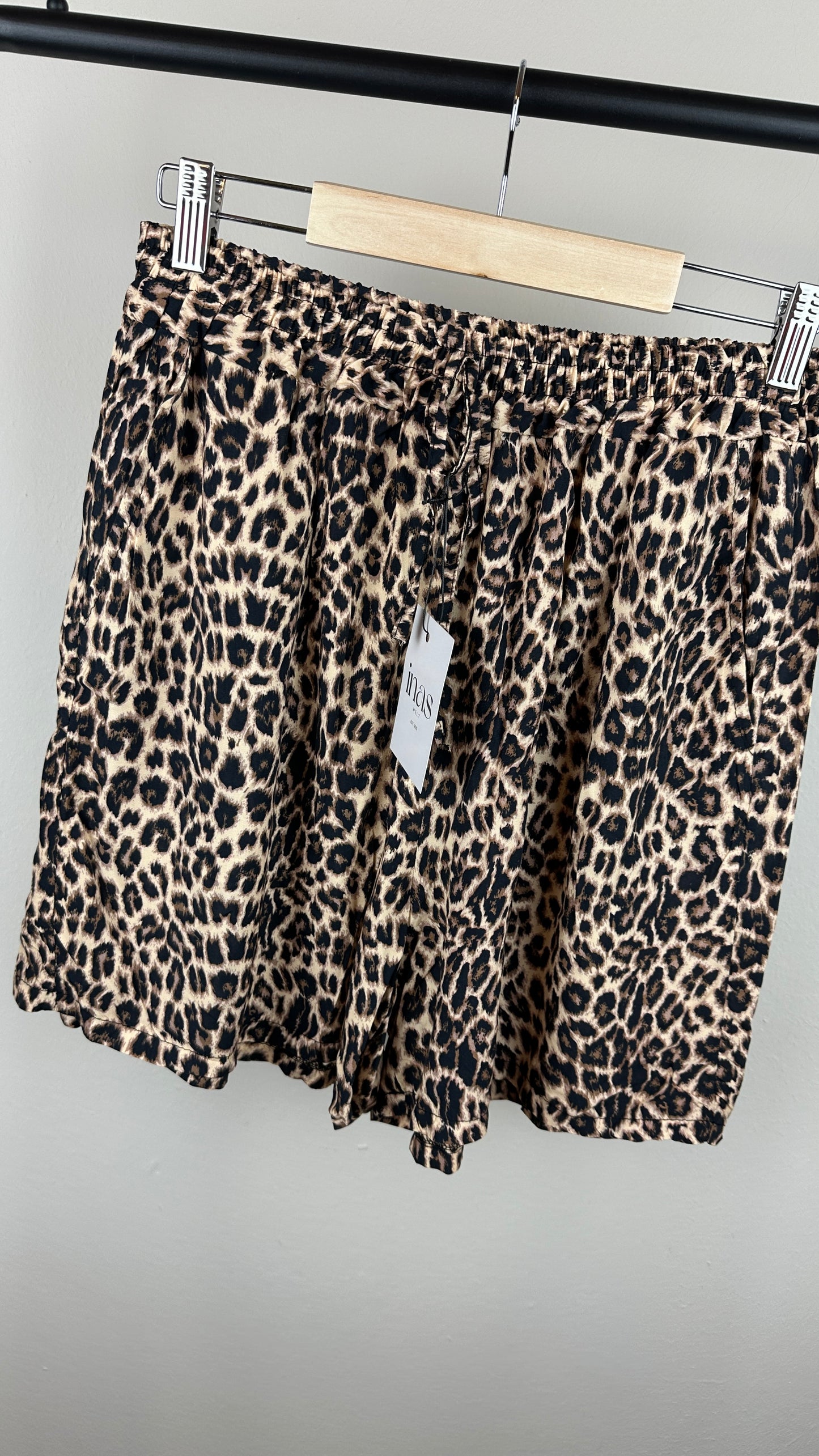 Leo Viskoseshorts
