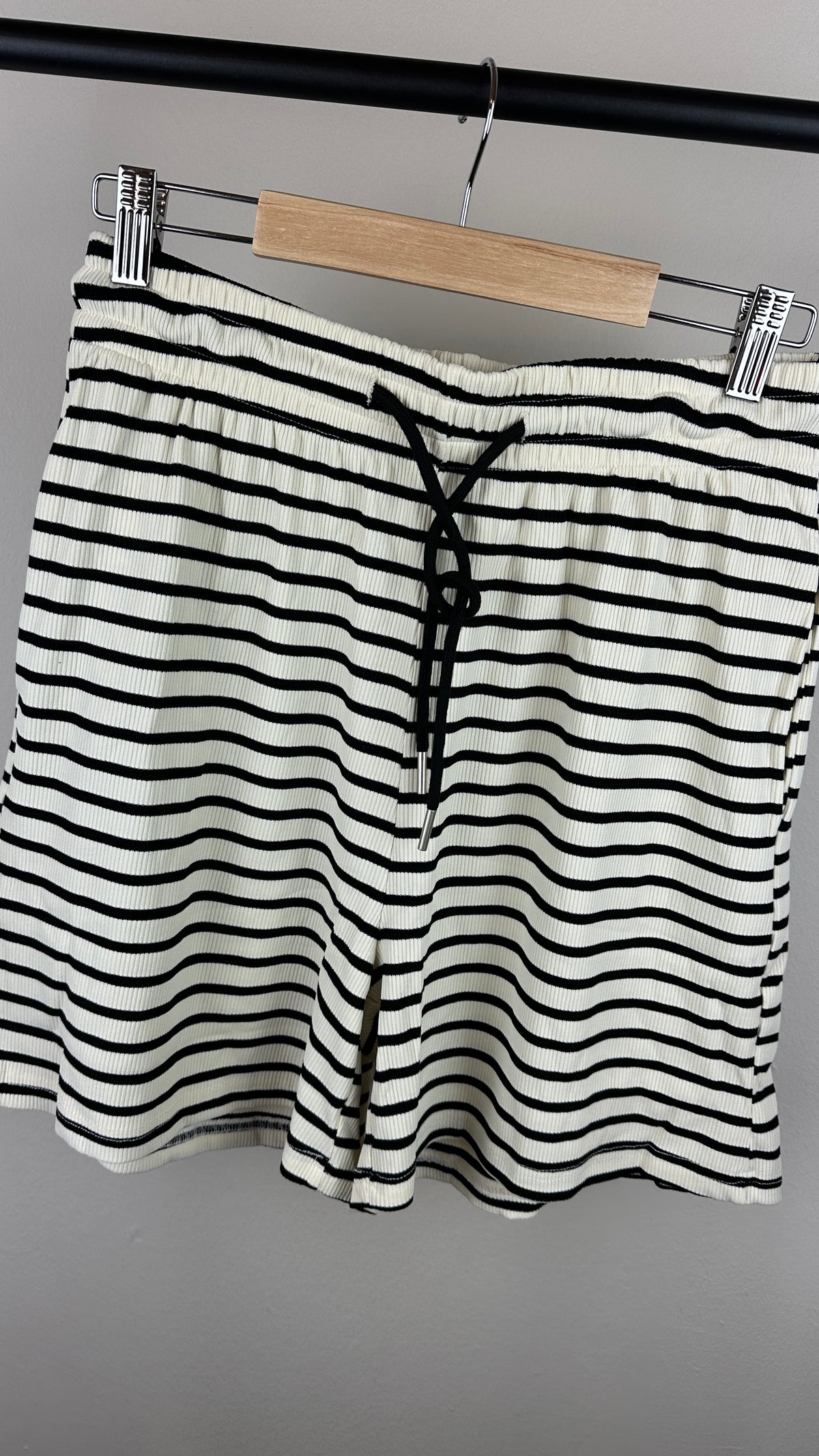 Rippshorts  gestreift