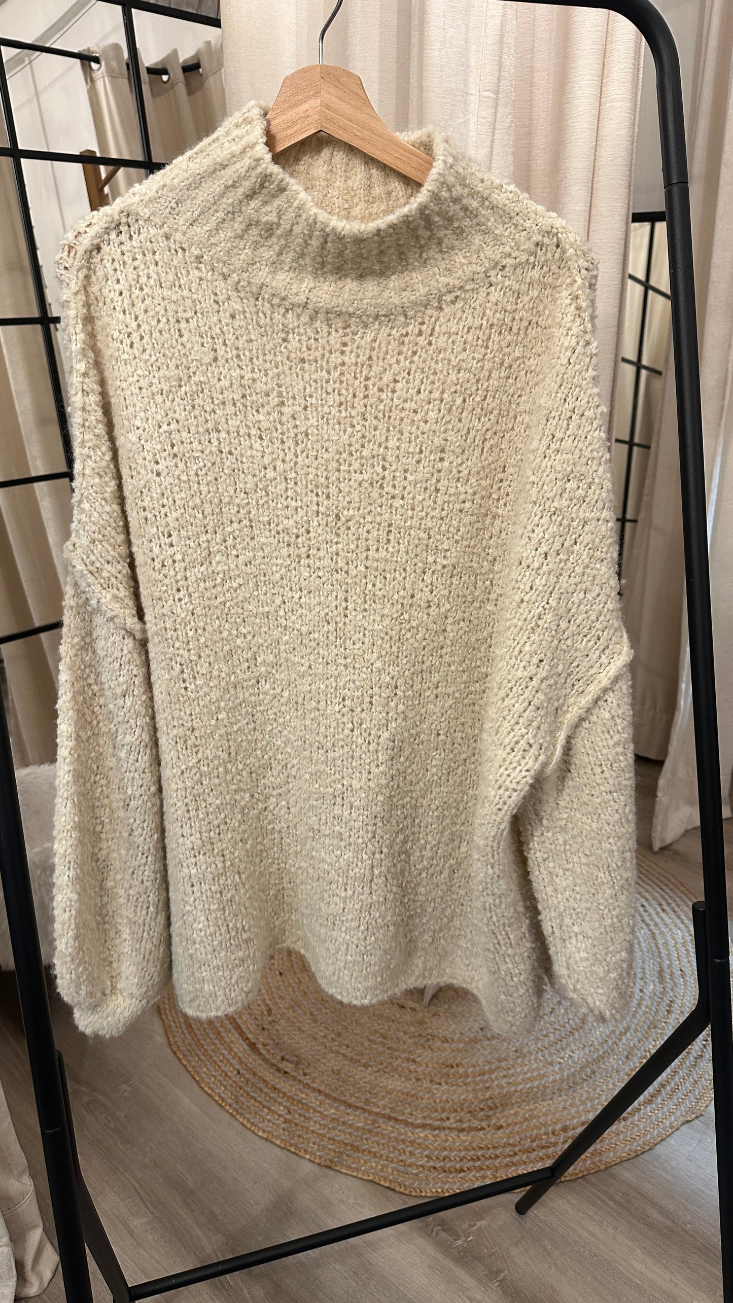 Oversize Boucle Pullover ARNE