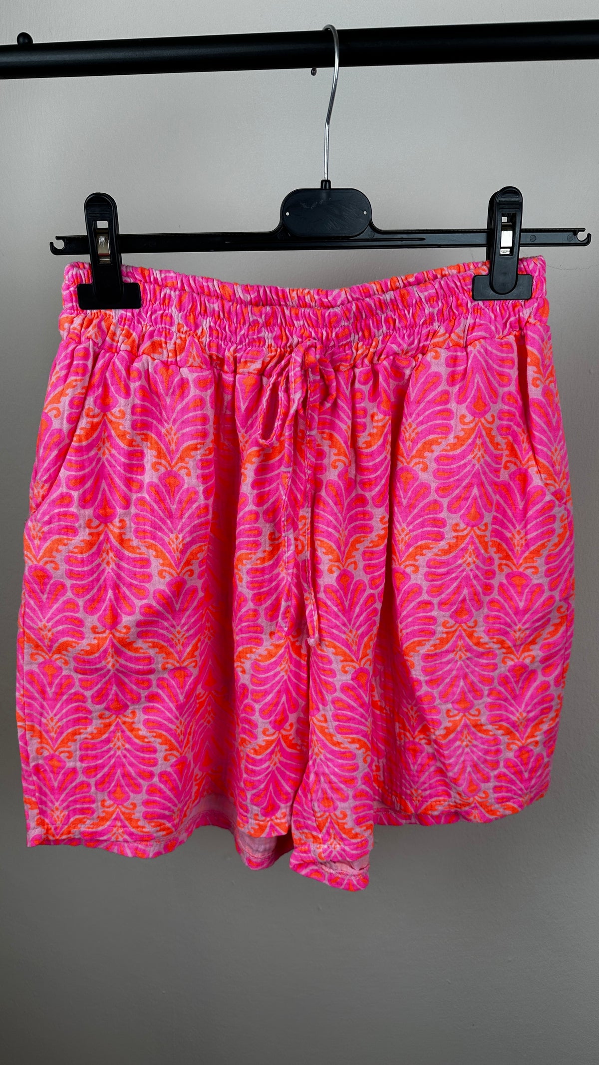 Musselin Neonshorts Lara