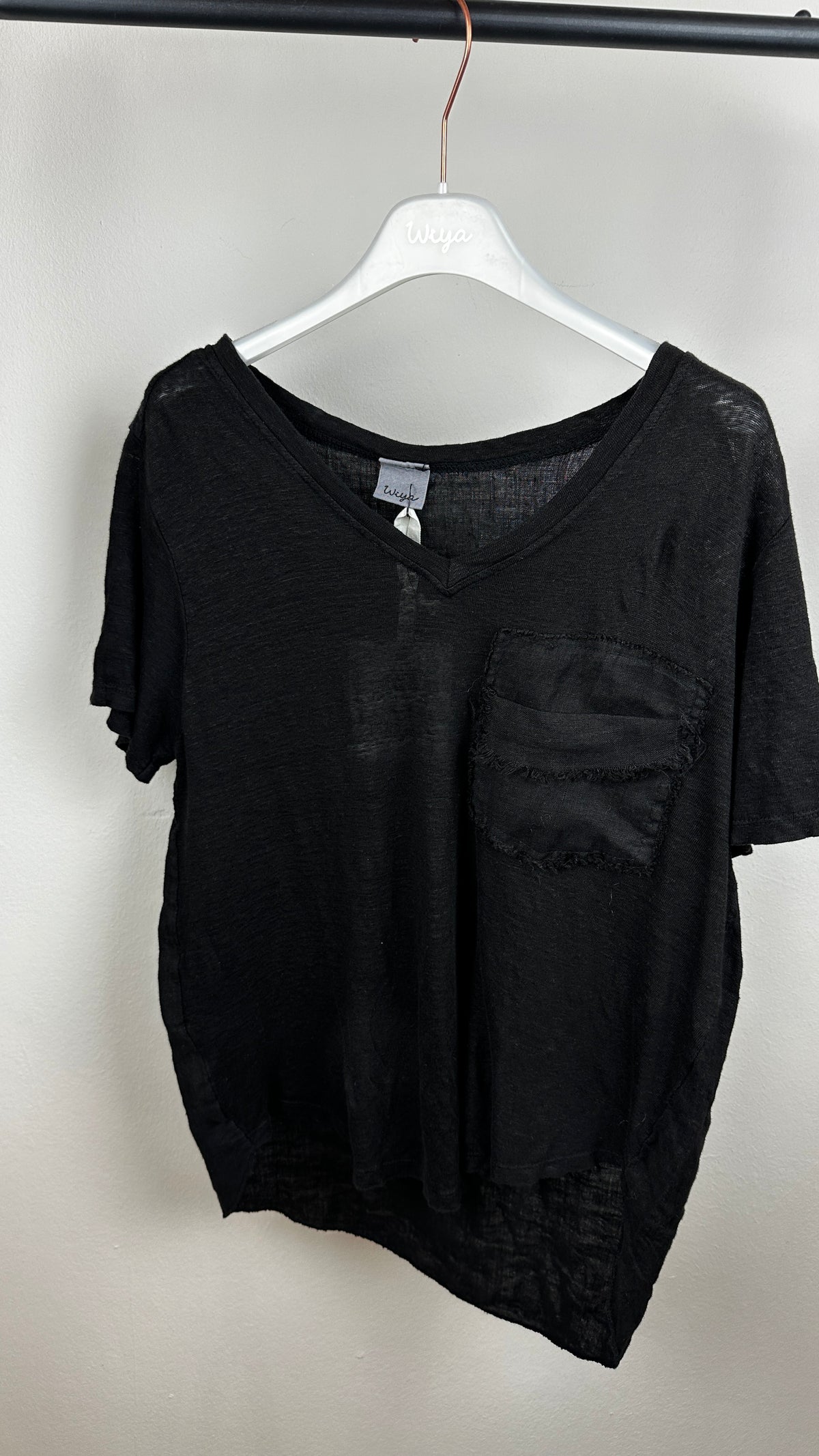 Leinen T-Shirt mit Tasche