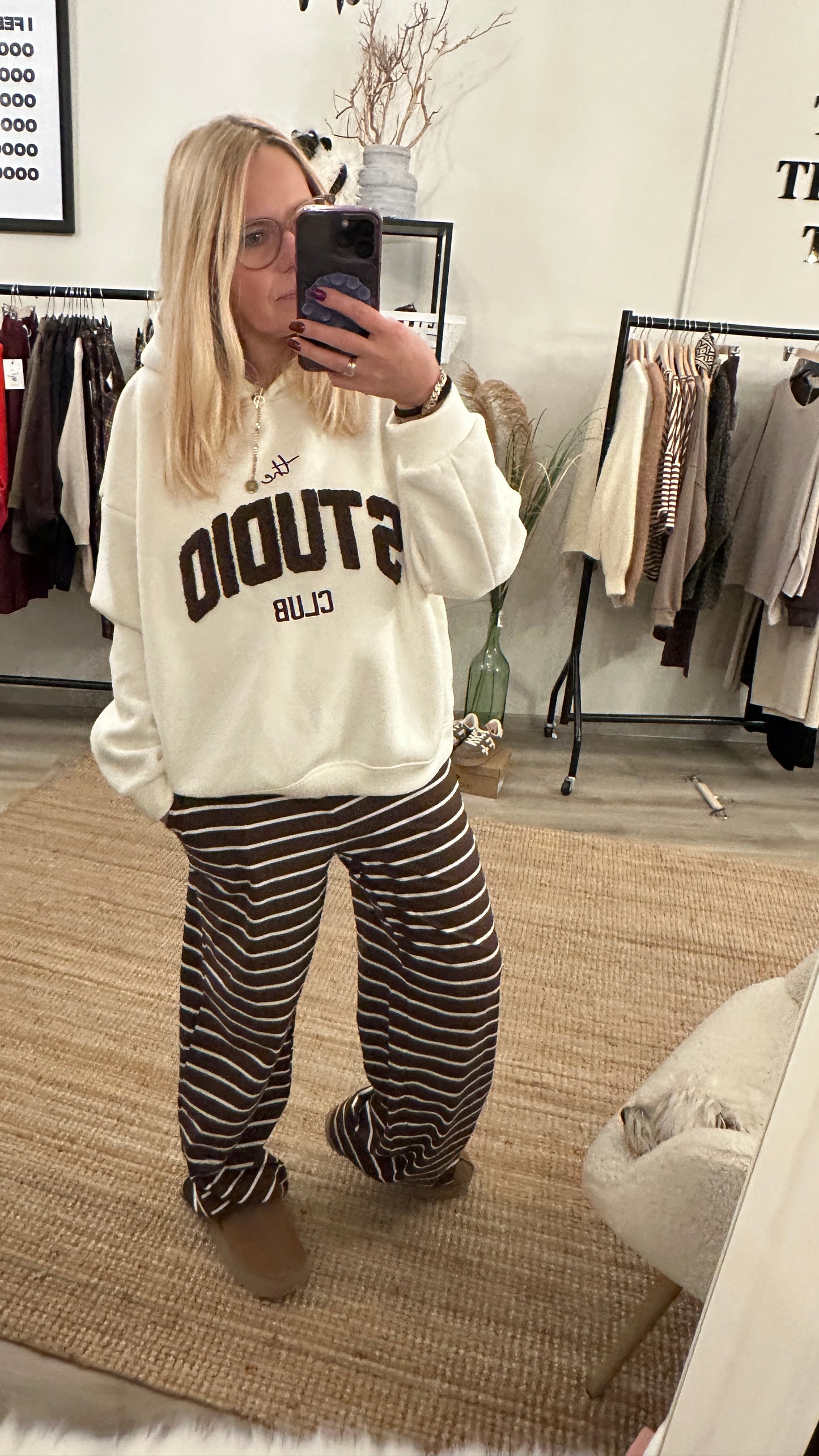 Hoodie The STUDIO Club