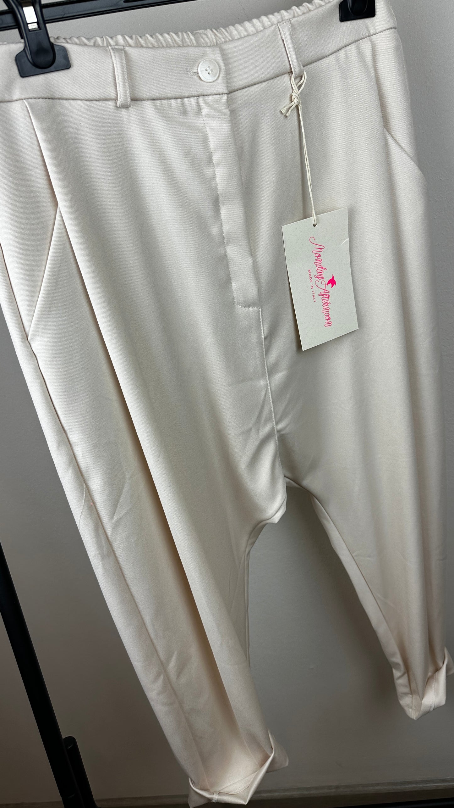 Bundfalten Baggy Creme