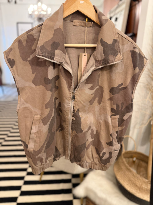 MARTA DU CHATEAU Camouflage Weste
