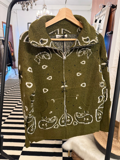 Cardigan Bandana