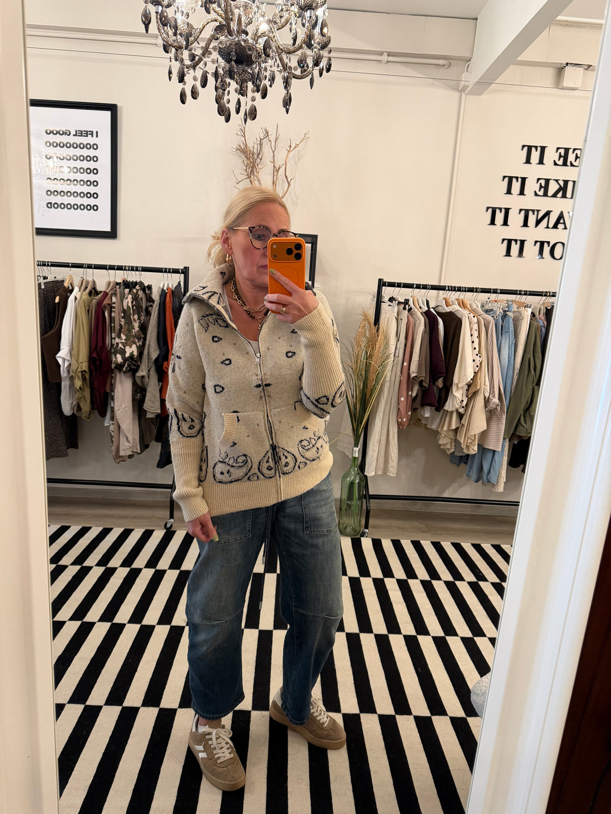 Cardigan Bandana
