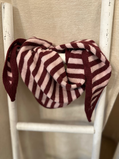 Nicki Stricktuch mit Cashmere