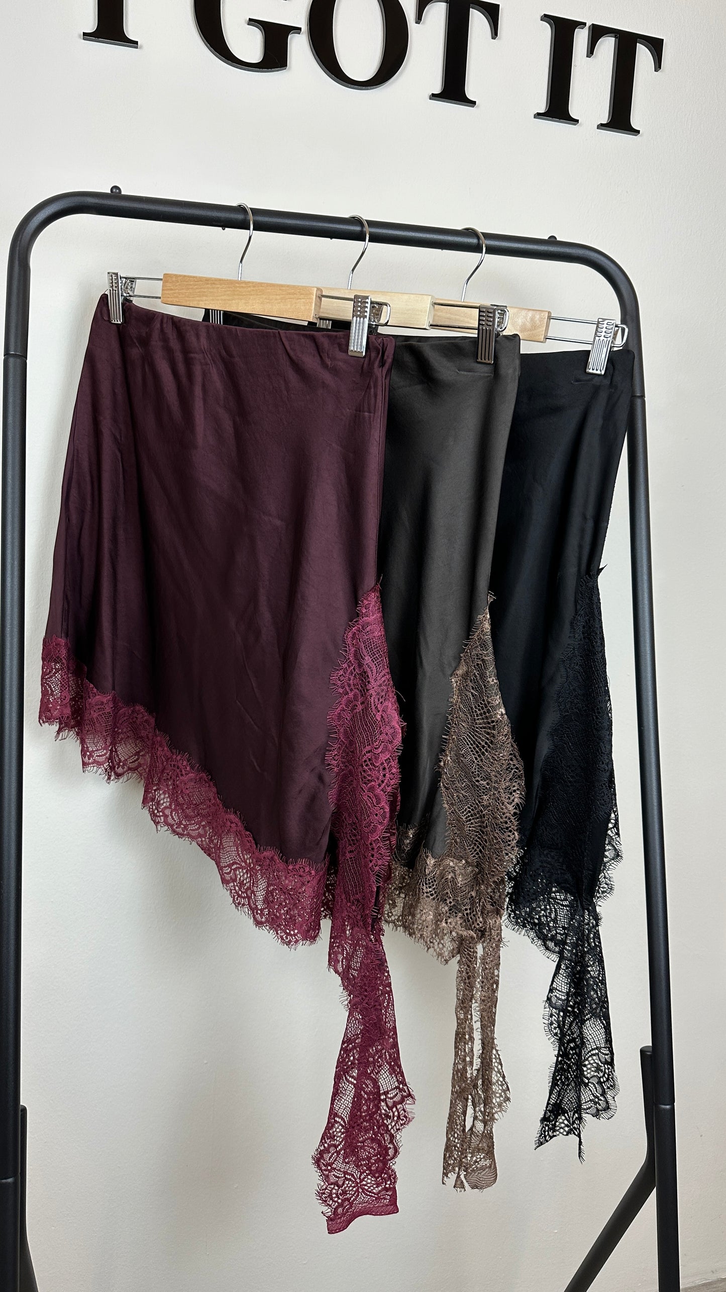 Lace Skirt  asymetrisch