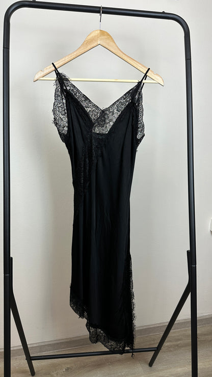 Lace Dress asymetrisch