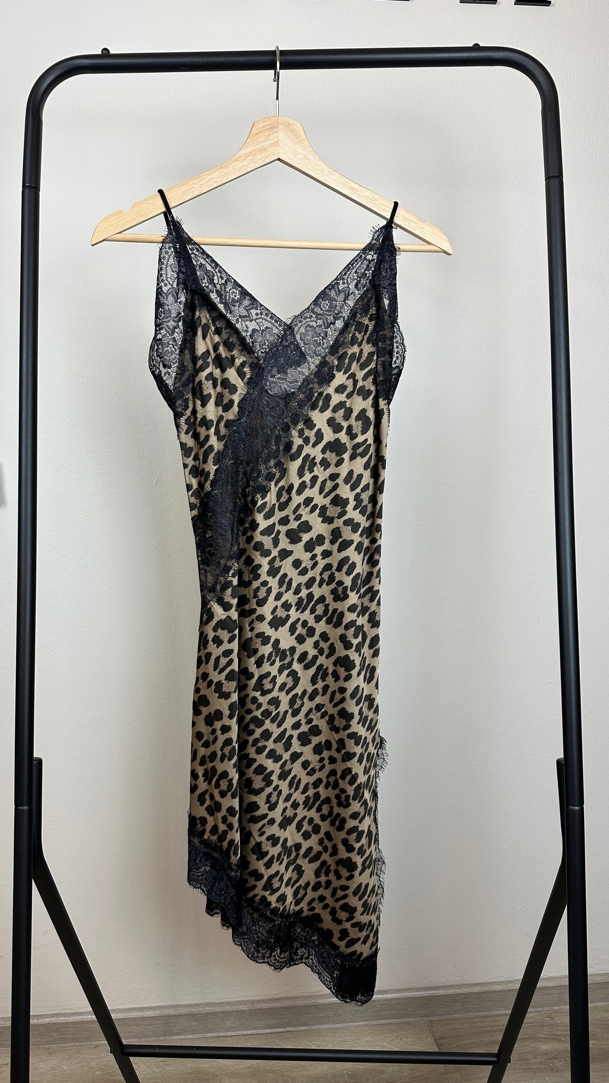 Lace Dress asymetrisch
