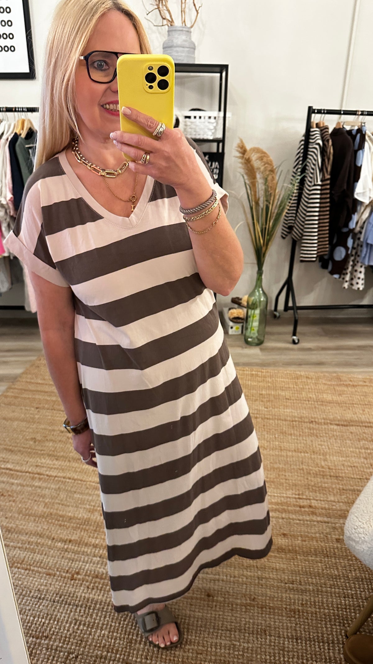 T-Shirt Kleid mit Blockstreifen
