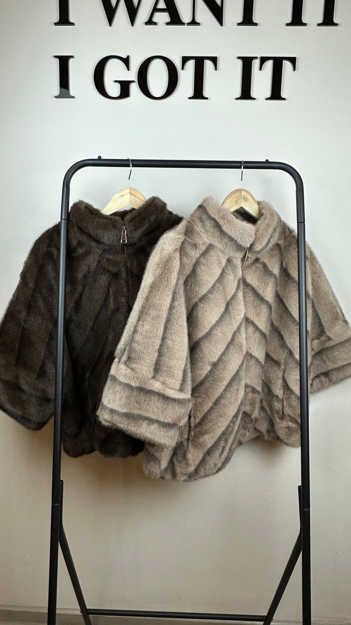 Fakefur Jacke  Maya