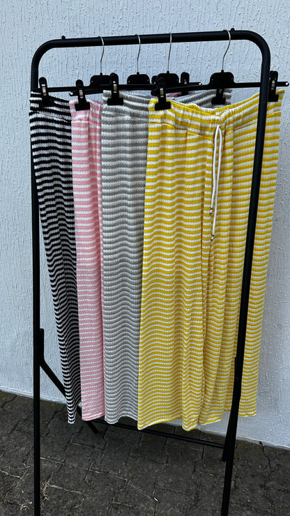 Sommerstrickhose geringelt