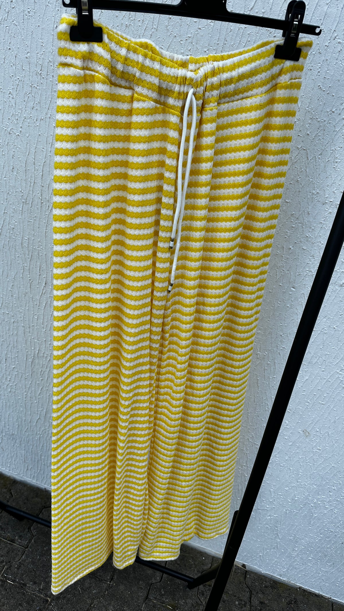 Sommerstrickhose geringelt