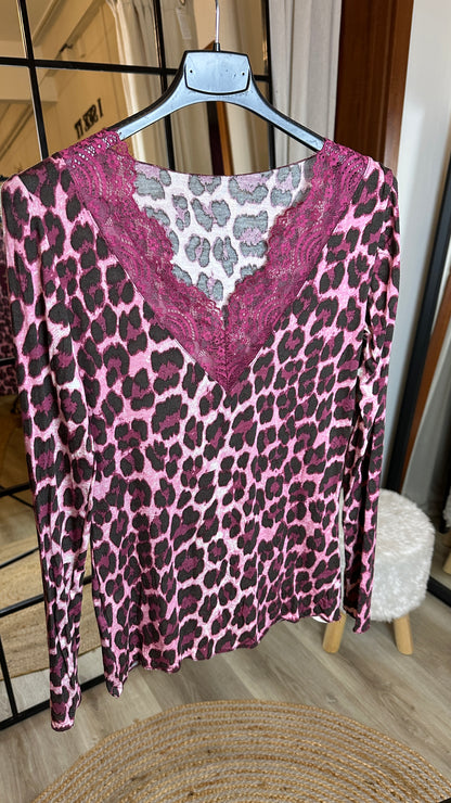 Cashmere V-Shirt Lace Leo