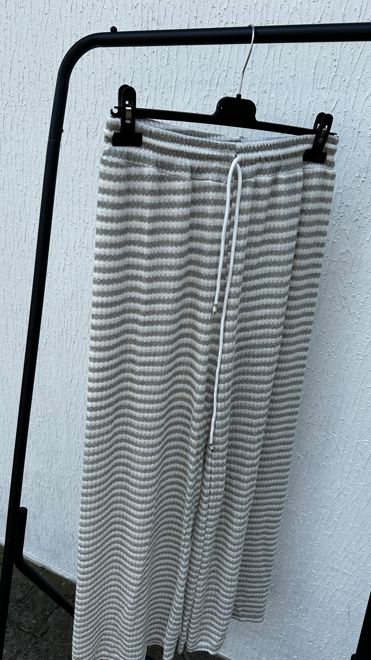 Sommerstrickhose geringelt