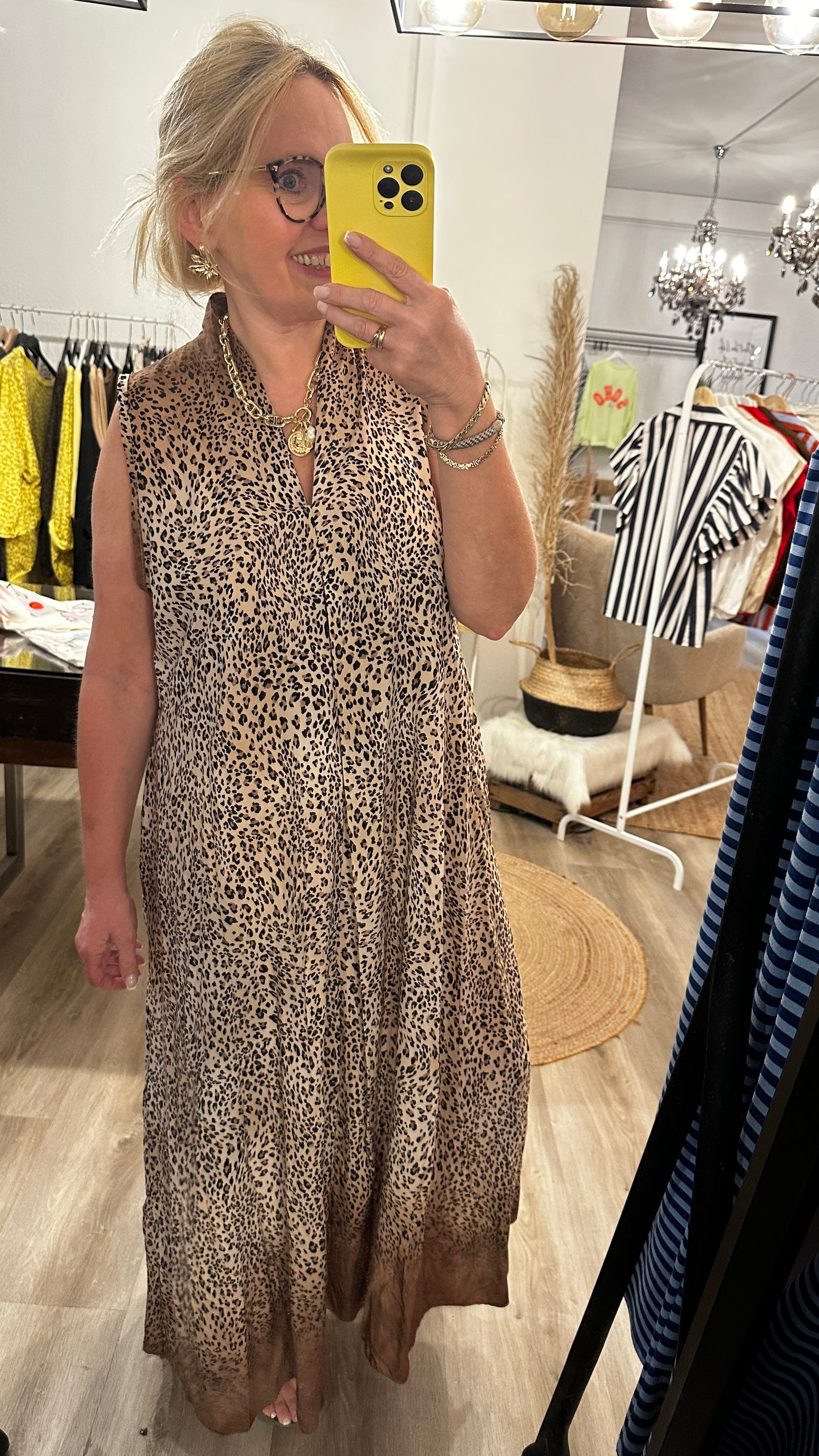 Leo Maxikleid ärmellos in drei Farben