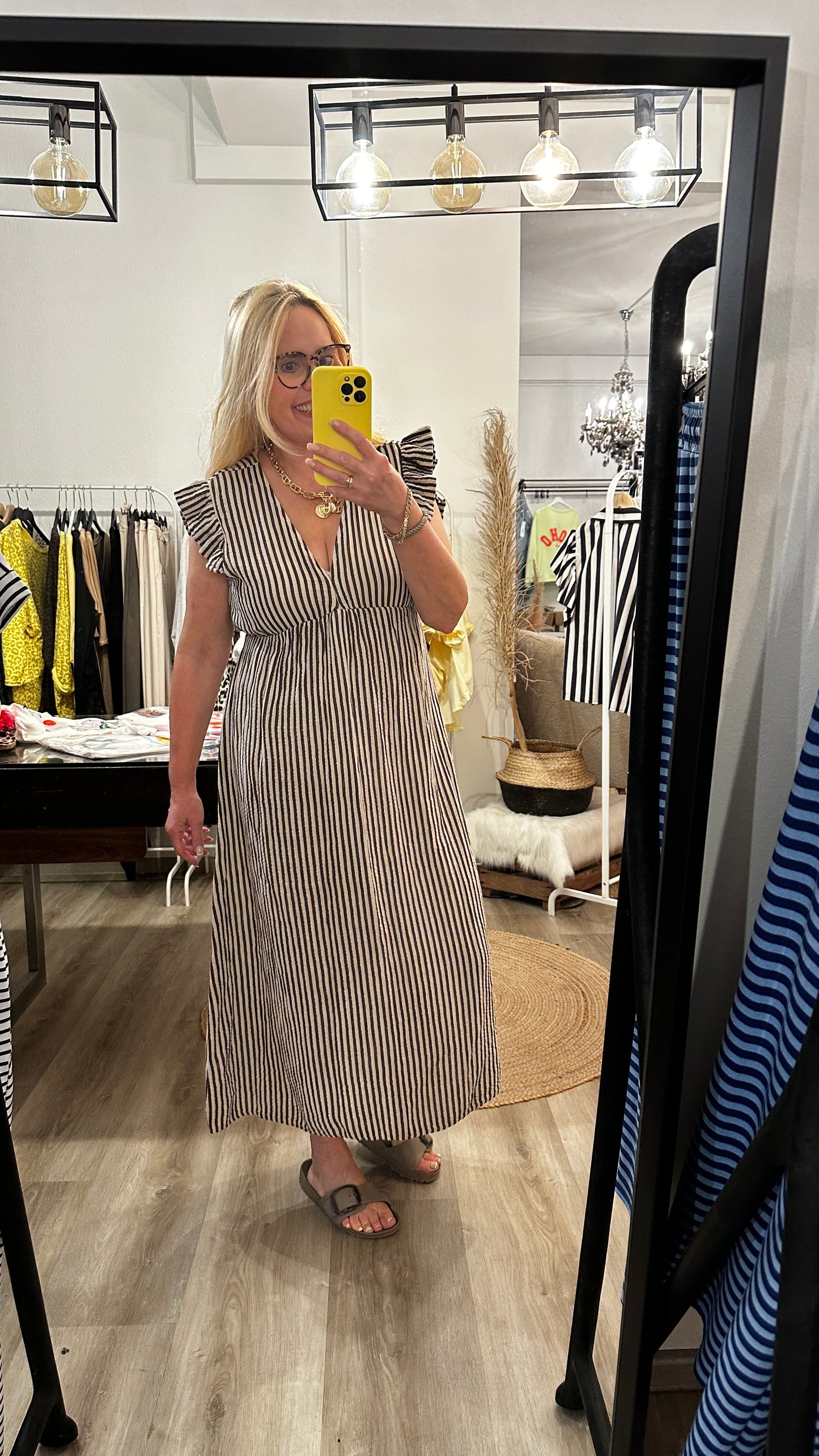 Musselin Sommerkleid in zwei Farben gestreift