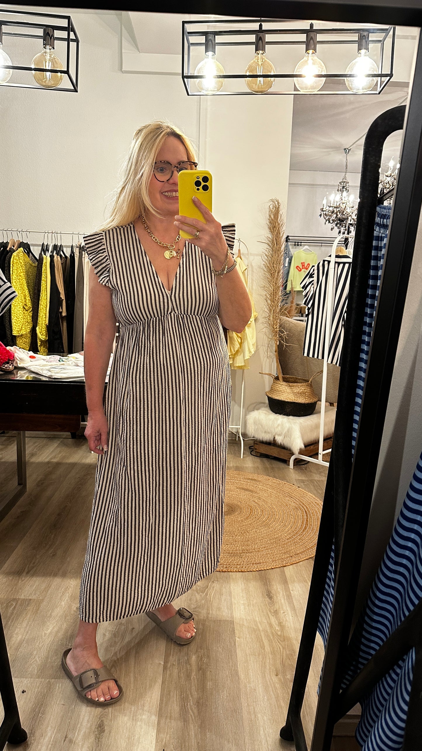 Musselin Sommerkleid in zwei Farben gestreift