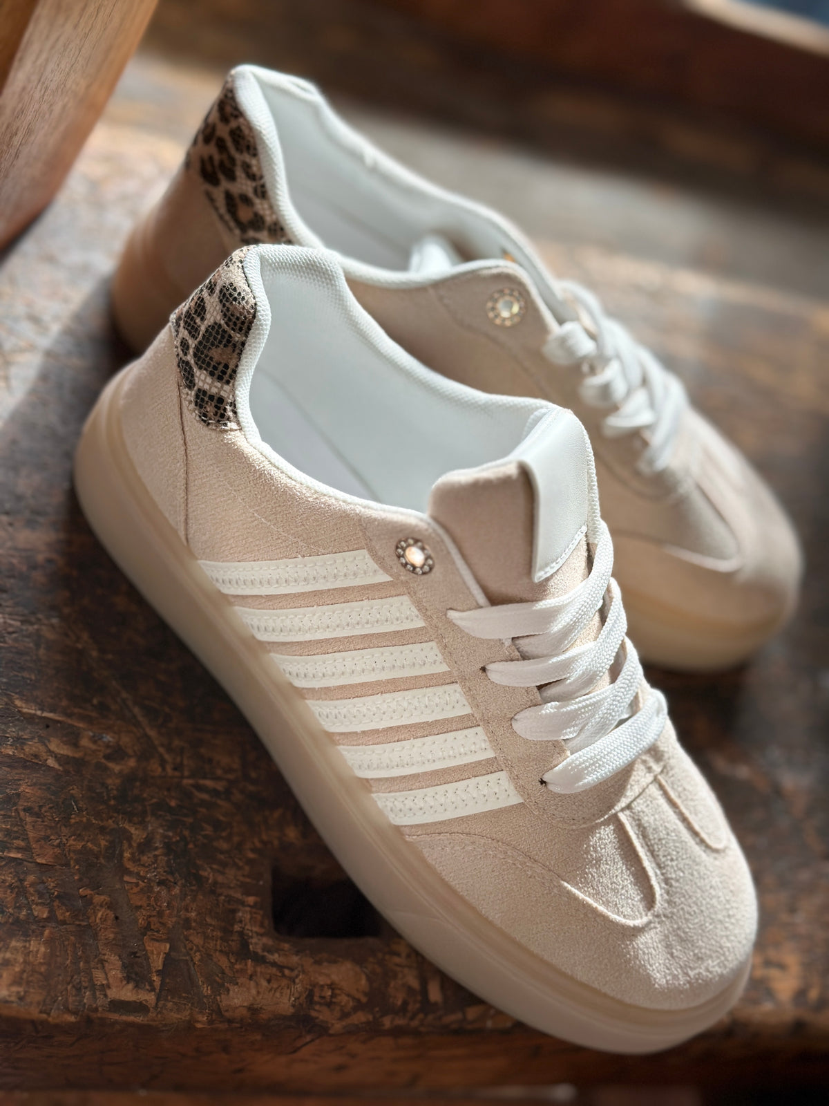 Sneaker Sport Stripes Leo