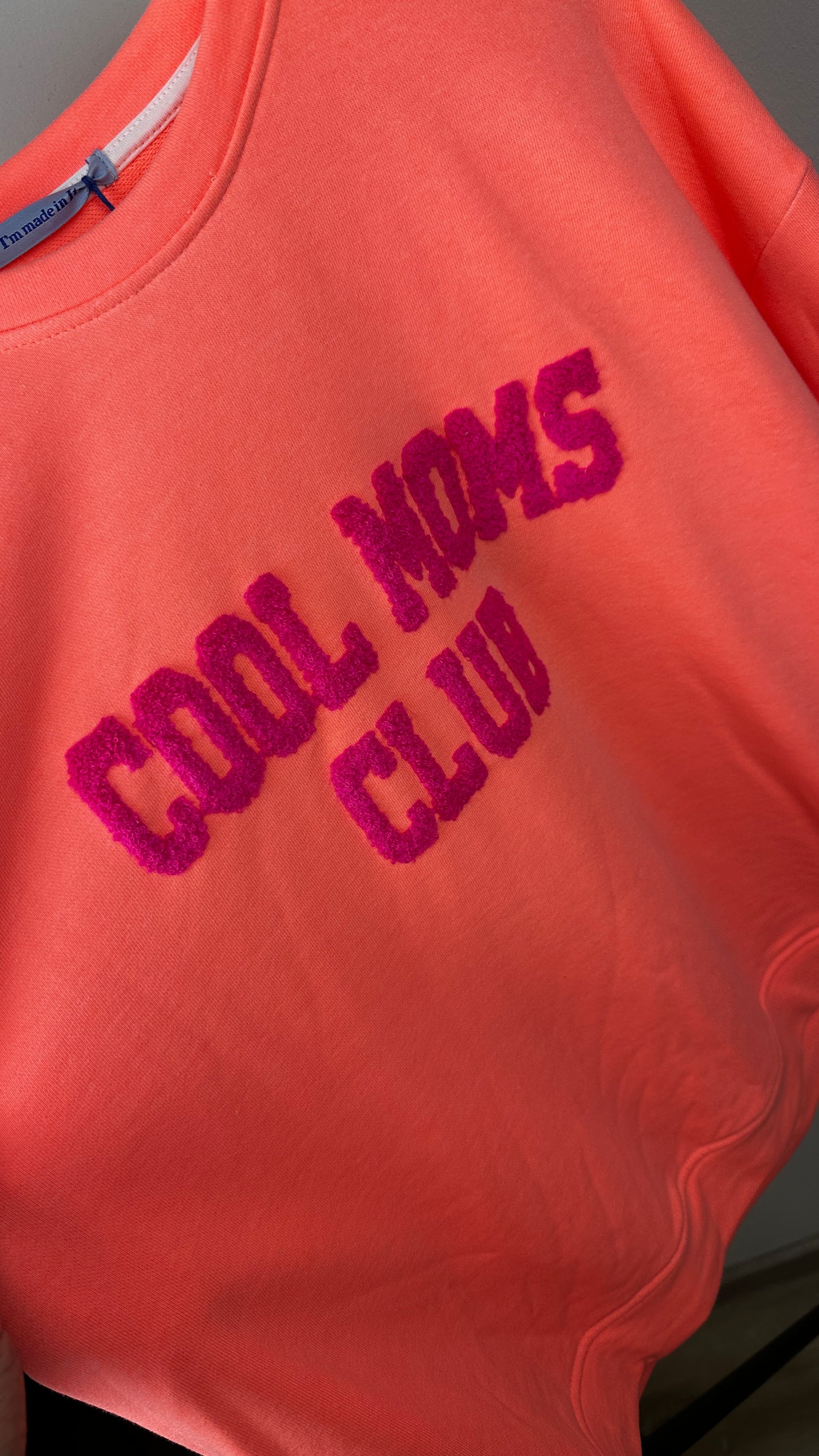 Neonsweater COOL MOM Club