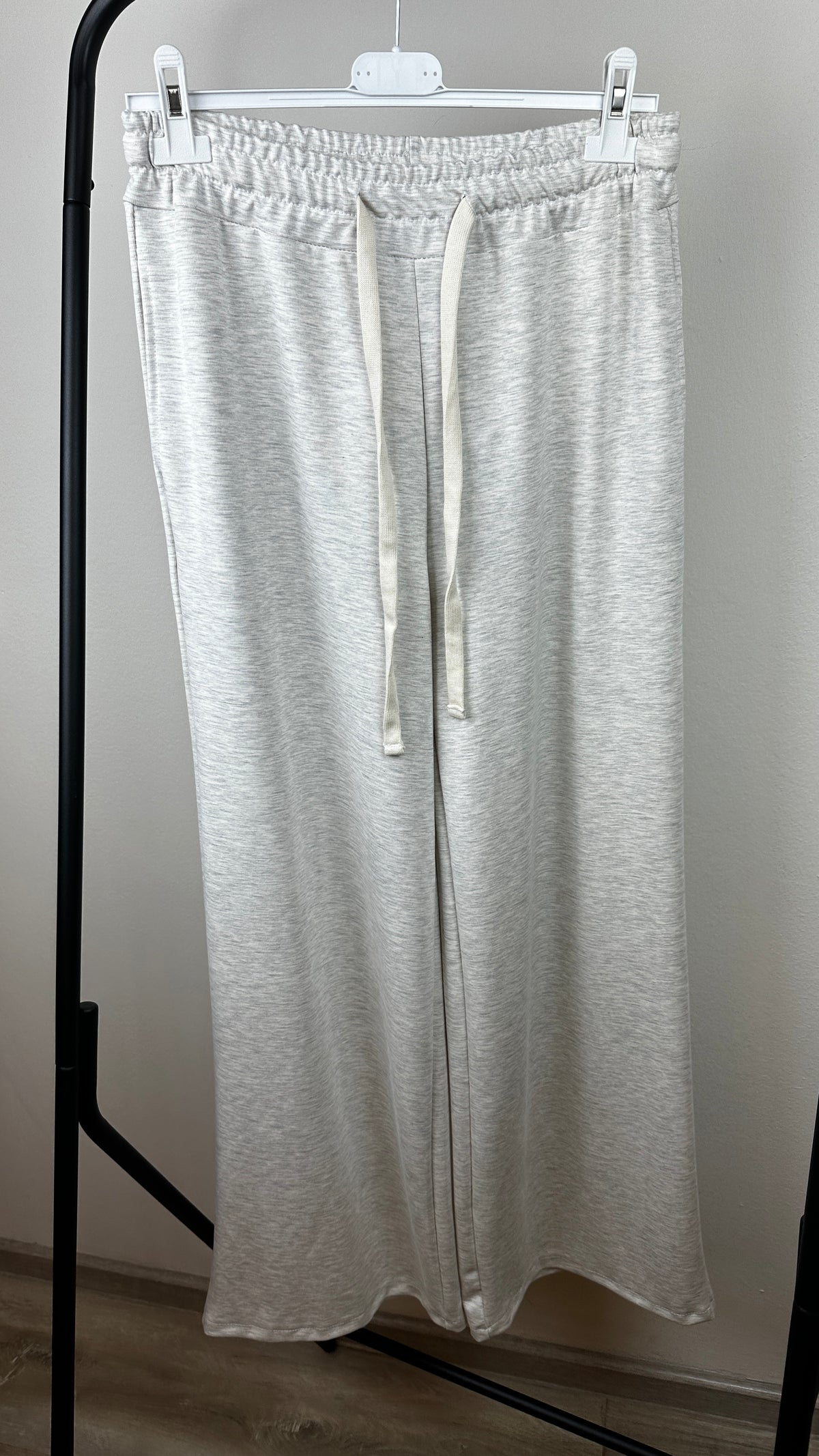 Wideleg Jerseyhose
