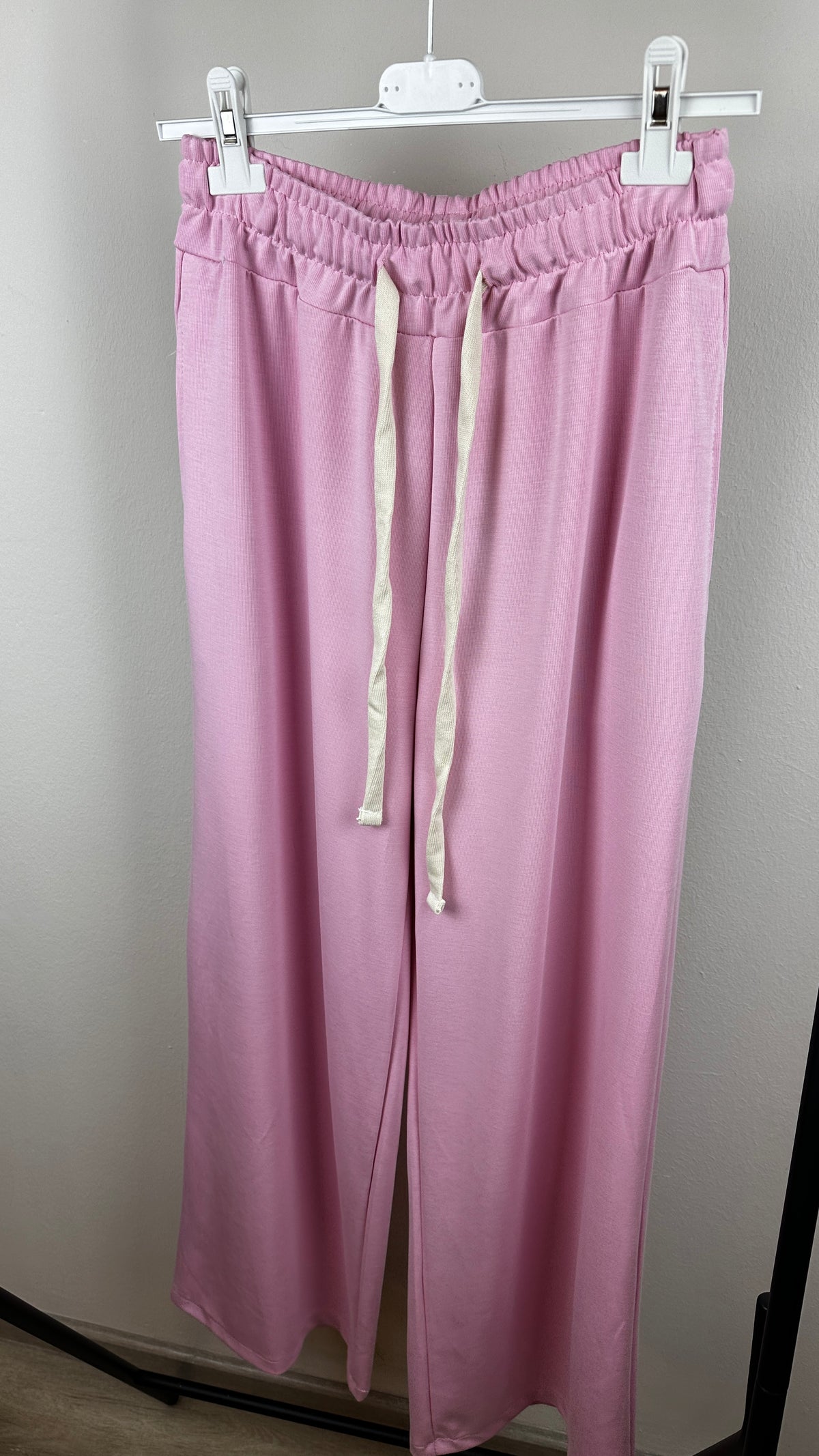 Wideleg Jerseyhose