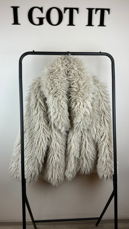 Zottelfell Jacke