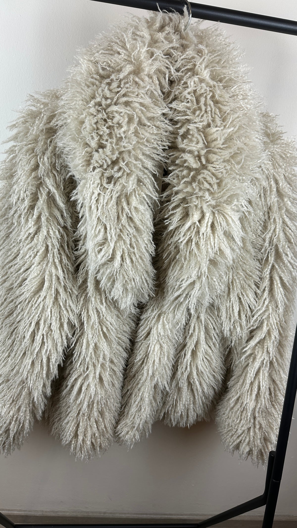 Zottelfell Jacke