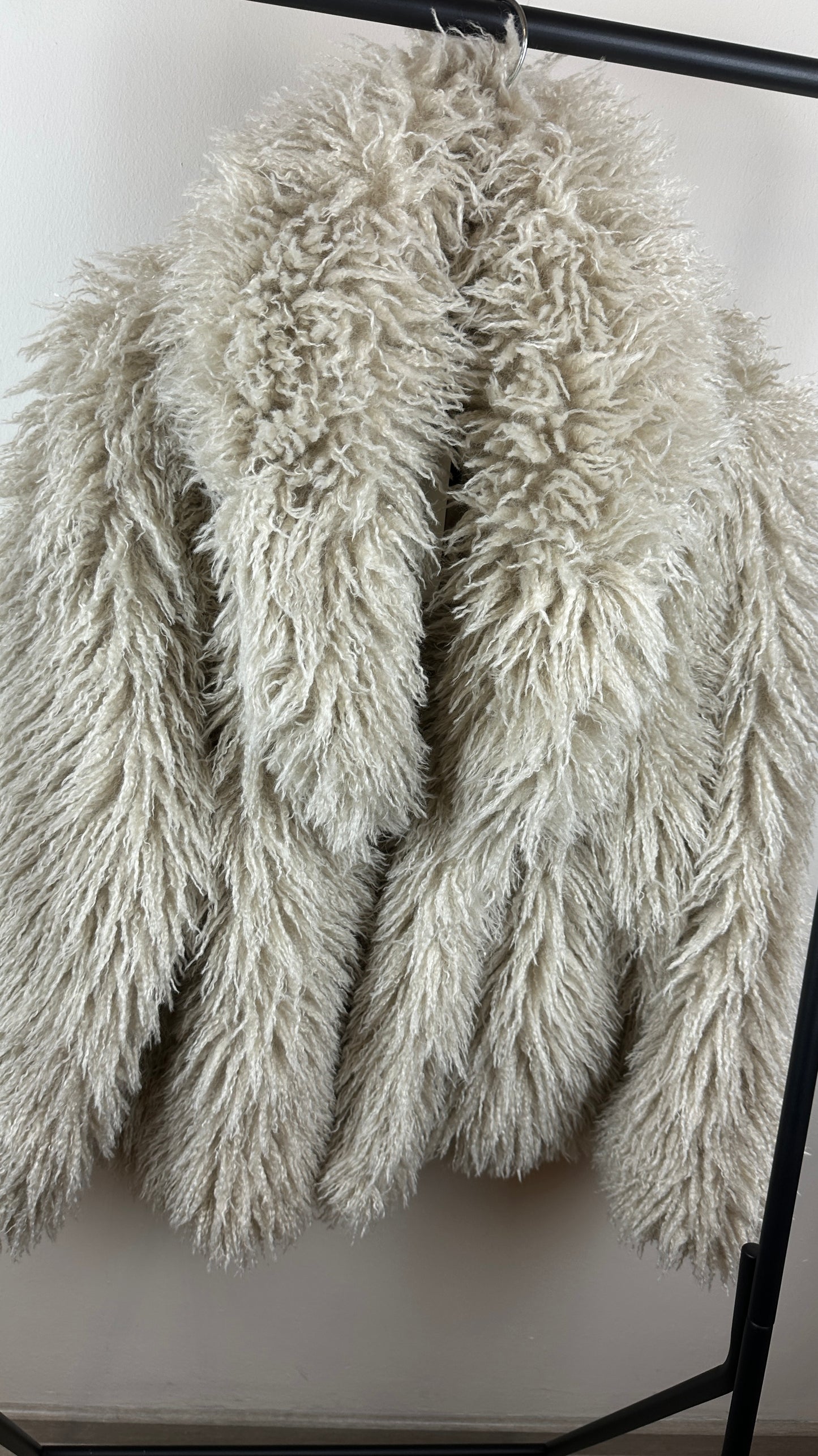 Zottelfell Jacke
